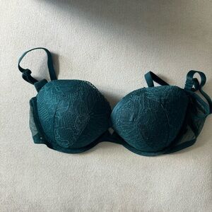Victorias Secret Sexy Tee Posey Lace Push-Up Bra
